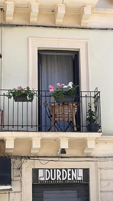La Casa Dell Alfiere Apartment Catania Luaran gambar
